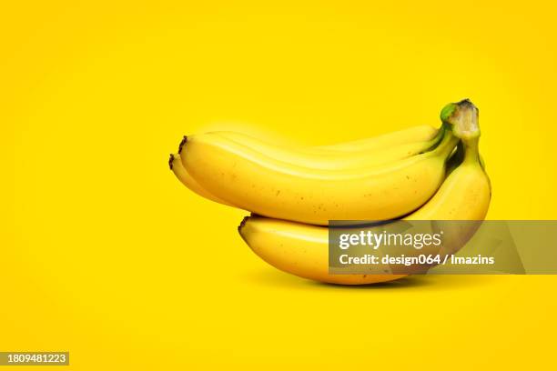 banana - バナナの皮 ストックフォトと画像