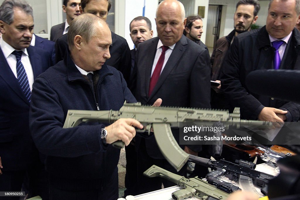 Putin Visits Kalashnikov Factory