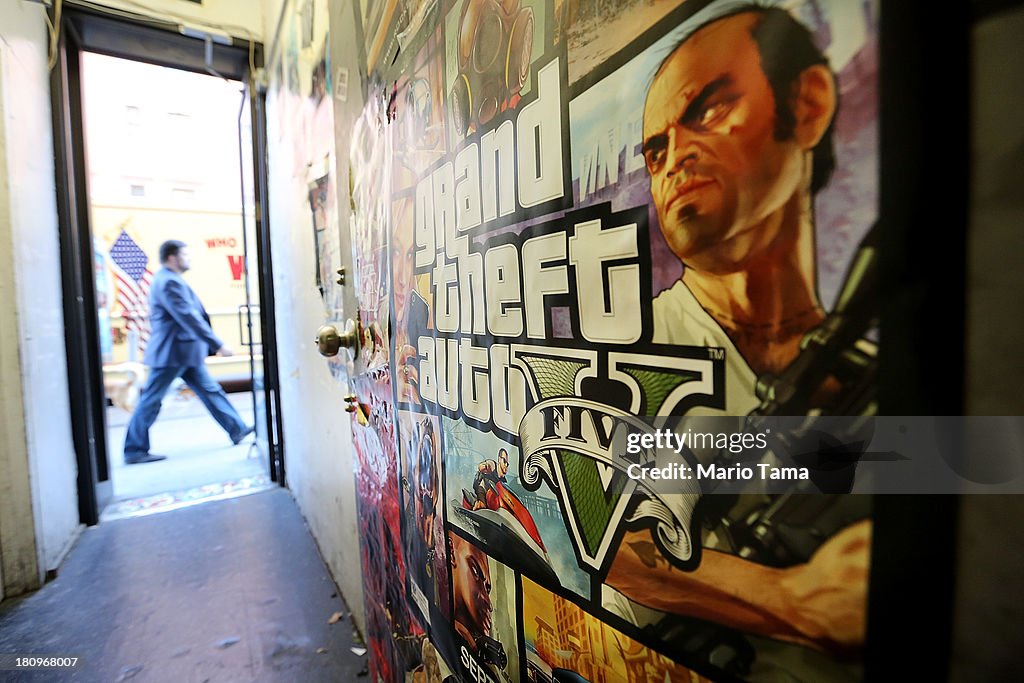 Grand Theft Auto Video Game Rakes In 800 Million Dollars Within One Day Of Sales