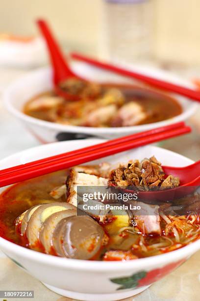 penang hokkien mee - hokkien mee stock pictures, royalty-free photos & images