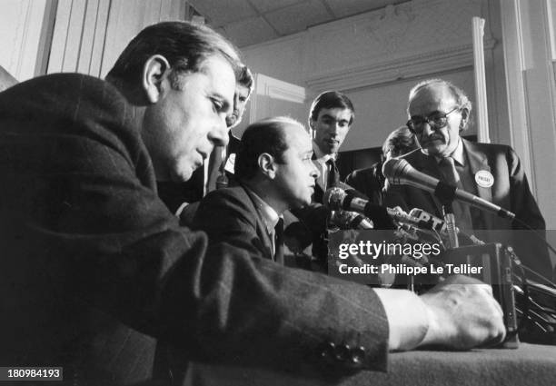 Charles Pasqua, Jacques Toubon at election time, RPR press conference, France ;Charles Pasqua, Jacques Toubon aux moment des élections au RPR en...