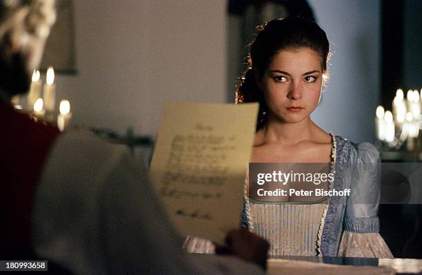 Henriette Ritchte Rohn 183 Henriette Richter Röhl Stock Photos, High-Res Pictures, and Images ...