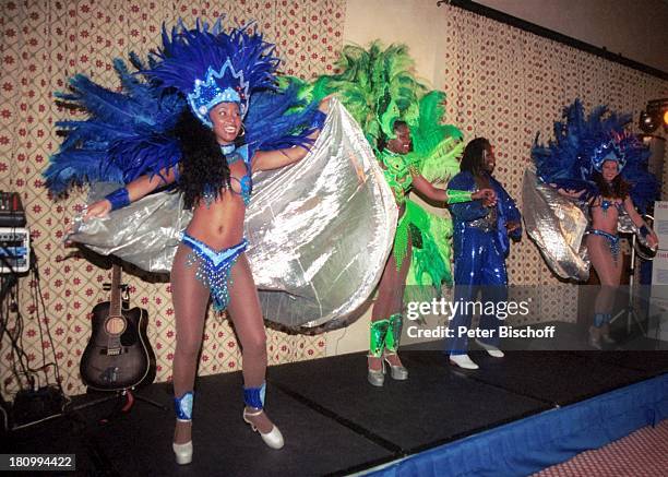 Sexy Samba-Tänzerinnen einer brasilianischen Tanztruppe, "Eagles" Golf-Turnier, Golf-Gala, Marbella/Costa del Sol/Spanien, , "Kempinski Resort...