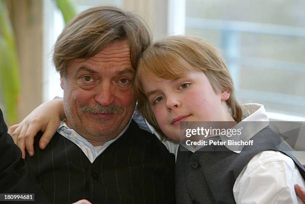 Dietmar Mues, Sohn Woody Mues, Schauspielerfamilie, neben der Lesung, Programm "Von Tieren und Menschen", Hamburg , "Komödie Winterhuder Fährhaus,;