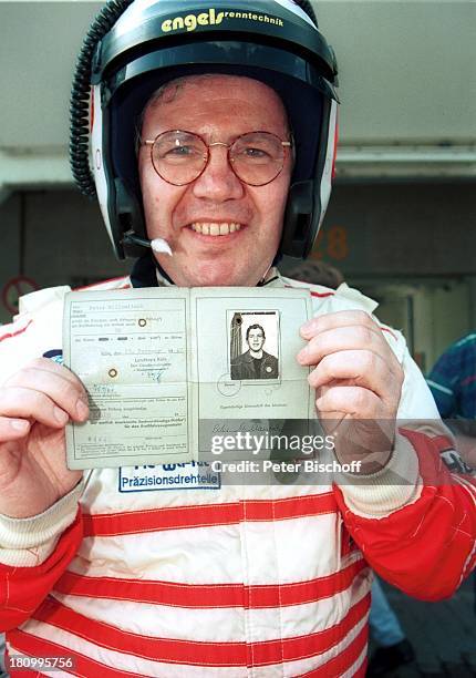 Peter Millowitsch, alter Führerschein, Passfoto, Helm, Brille, Rennsportkleidung,