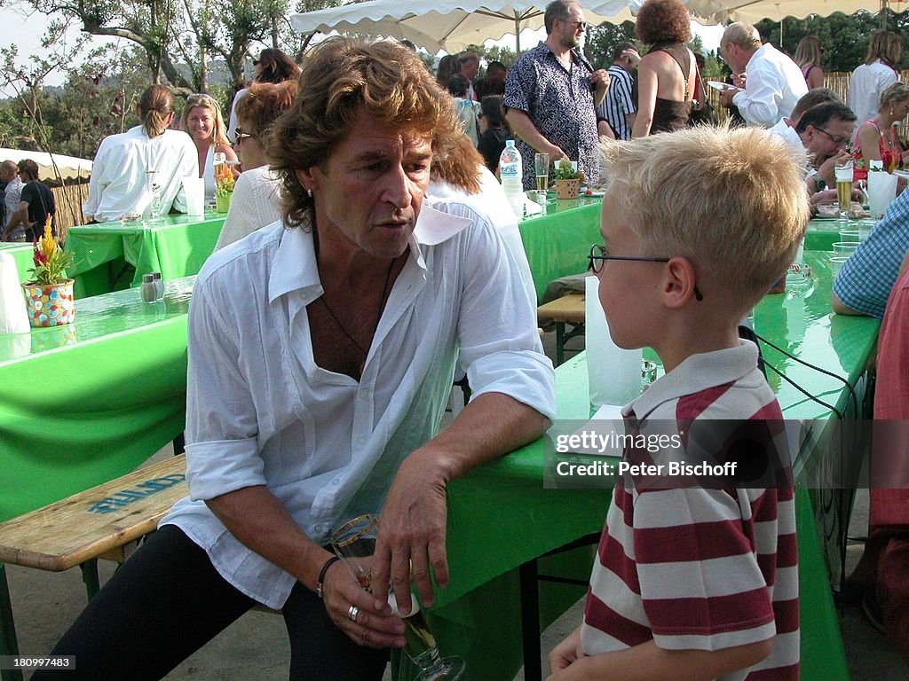 Peter Maffay, Besucher-Kind, Eröffnung seiner 'Ferien-Finca Taba