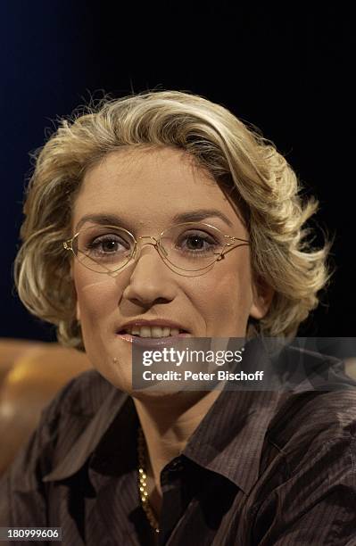 Franziska Augstein, Portrait, geb 18.September 1964, Sternzeichen Jungfrau, ZDF-Talk-Sendung "Gero von Boehm begegnet Franziska Augstein", Berlin, ,...