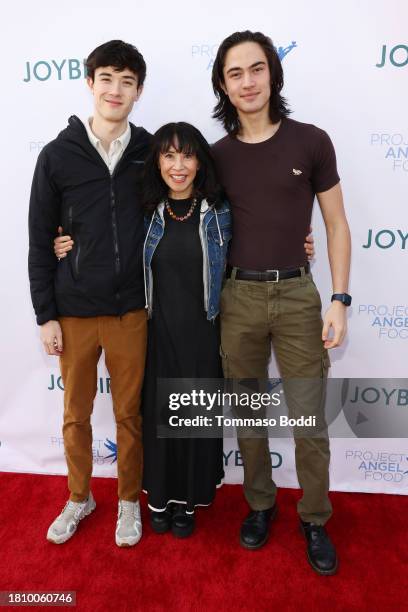 Lauren Tom and family attend Thanksgiving at Project Angel Food on November 23, 2023 in Los Angeles, California.