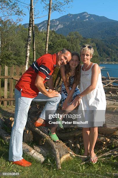 Daniela Lohmeyer, Christoph Schobesberger, Tochter Lea-Maria Schobesberger , Urlaub, Lago di Ledro/Italien, , Nähe Gardasee, Schauspieler,...