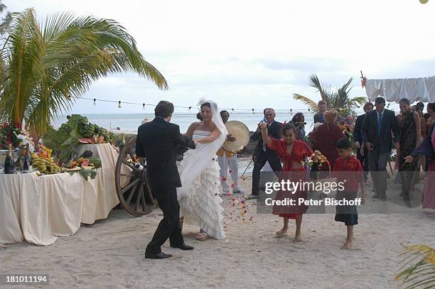 28 Ravanne Sega Photos & High Res Pictures - Getty Images