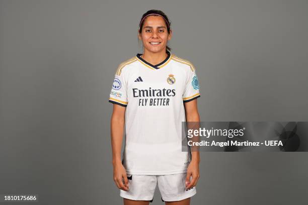 Kenti Robles of Real Madrid poses for a portrait during the UEFA Women's Champions League Official Portraits shoot on November 07, 2023 in Madrid,...