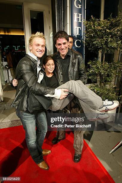 Dominic Saleh-Zaki, Lina Tiedke, Alex Huber, , "Club-Night", Party "erste Sahne, Die Jungen im Ersten" , Hamburg, 21.3.03, Bar und Diskothek...