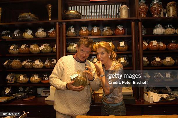 259 Christine Mayn Photos High Res Pictures Getty Images 259-christine-mayn-photos-high-res-pictures-getty-images