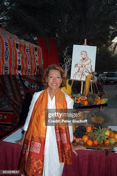 Gaby Dohm, Urlaub, Neben den Dreharbeiten der ZDF-Reihe: "Traumschiff""Oman", Muscat/Oman/Arabien, , Hotel: "Al Bustan Palace Intercontinental",...