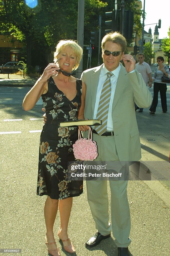 Ulla Kock am Brink, Ehemann Theo Baltz, Hochzeitsfeier, Party, 1