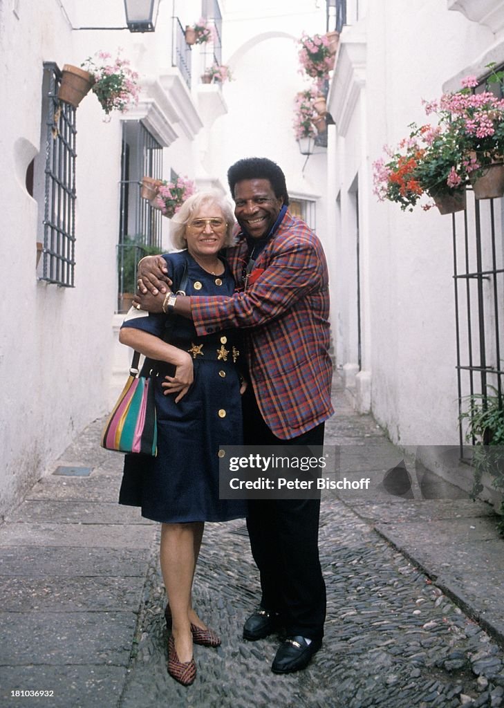Roberto Blanco, Ehefrau Mireille Blanco, Barcelona/Spanien, , Gasse