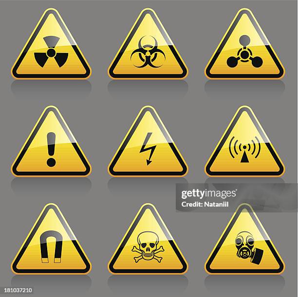 ilustraciones, imágenes clip art, dibujos animados e iconos de stock de símbolos de peligro - ondas electromagneticas