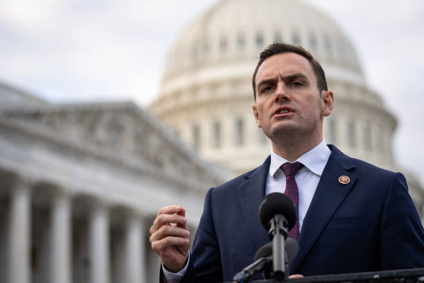 DC: Rep. Mike Gallagher Commemorates First Anniversary Of The White Paper Pro-Freedom Movement In China