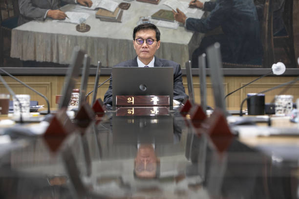 KOR: Bank Of Korea Governor Rhee Chang-yong News Conference After Rate Decision