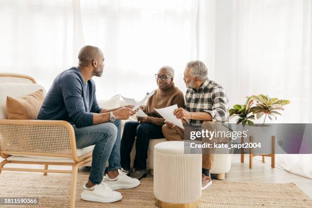 financial advice for family and retirement - enrollment stock pictures, royalty-free photos & images