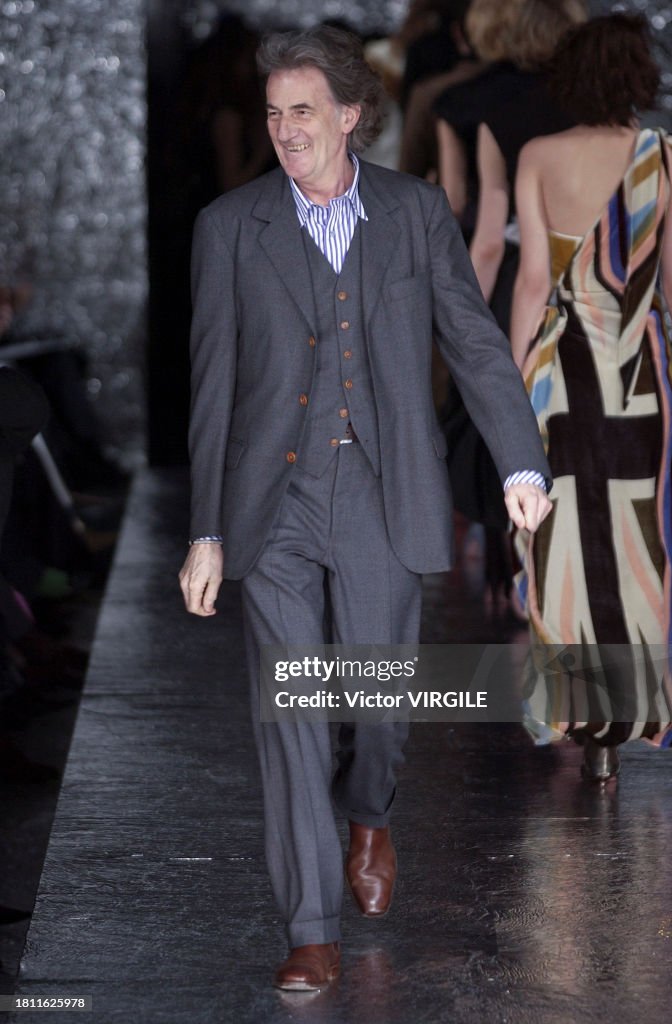 Paul Smith - Runway - Fall/Winter 2002-2003 London Fashion Week