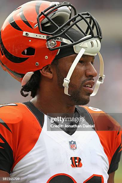 Robert Geathers of the Cincinnati Bengals leaves the field after warm-ups before a game against the Chicago Bears at Soldier Field on September 8,...