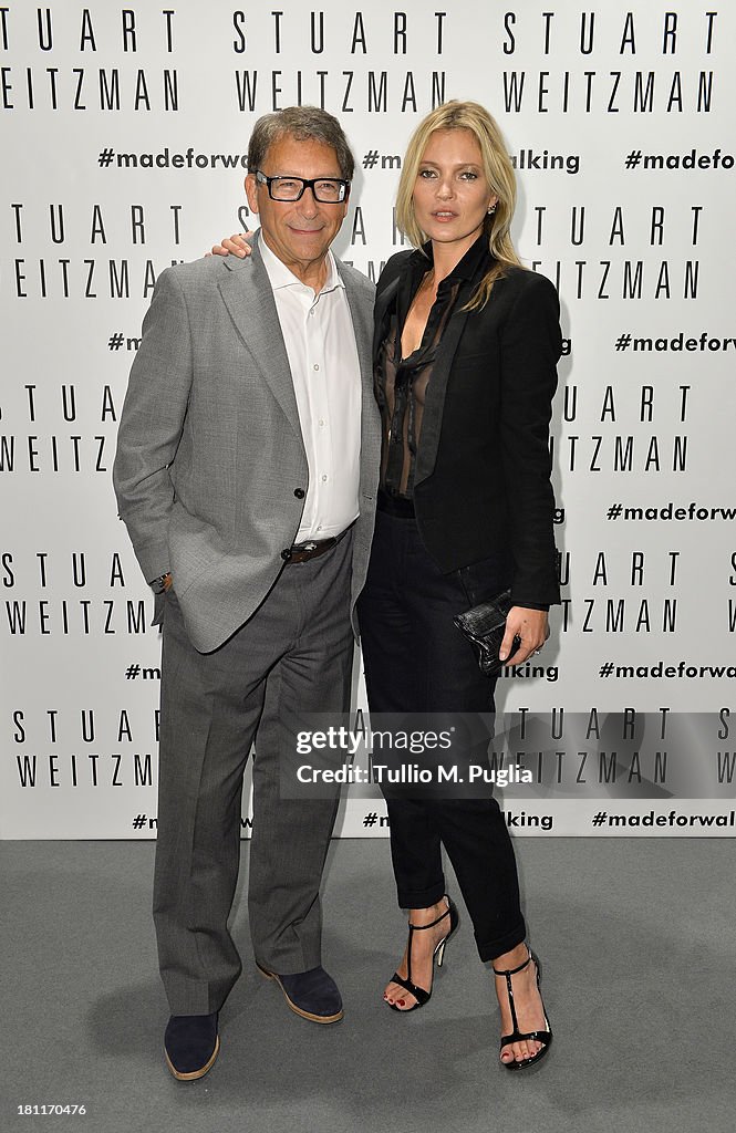 Kate Moss Celebrates Stuart Weitzman Flagship Store Opening Designed By Zaha Hadid 