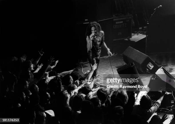 Singer Lenny Kravitz performs at the Riviera Theater in Chicago, Illinois in JANUARY 1991.