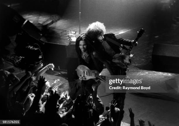 Singer Lenny Kravitz and guitarist Craig Ross performs at the Riviera Theater in Chicago, Illinois in JANUARY 1991.