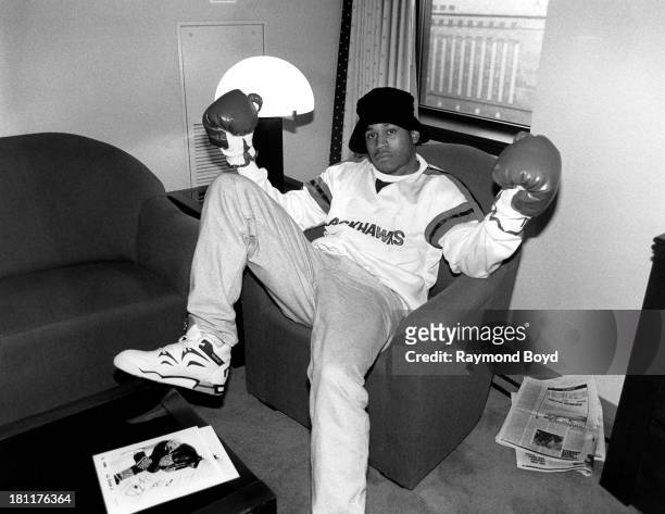 Actor and rapper L.L. Cool J., poses for photos at LeMeridien Hotel in Chicago, Illinois in OCTOBER 1990.