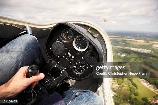 turning in a glider - gliding stock pictures, royalty-free photos & images