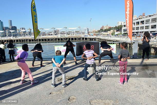 Atmosphere at the Nickelodeon And Brooklyn Bridge Park Host Mini-Triathlon on September 19, 2013 in New York City.