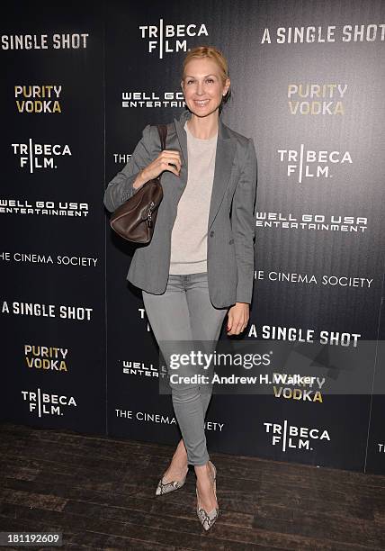Kelly Rutherford Single 9,108 A Single Shot Photos & High Res Pictures - Getty Images