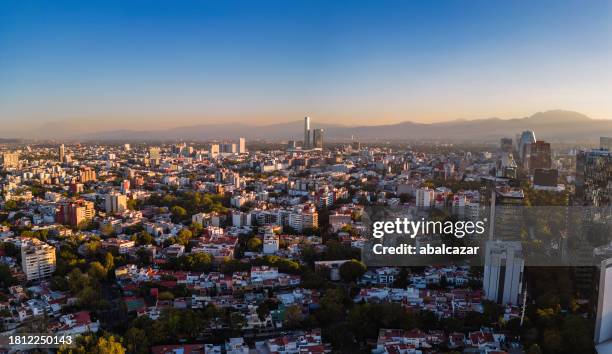 skyline  at sunset, mexico city - mexico skyline stock pictures, royalty-free photos & images