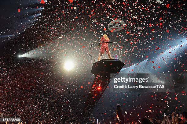 Taylor Swift wraps the North American portion of her RED tour playing to a crowd of more than 14,000 fans on the first of three sold-out hometown...