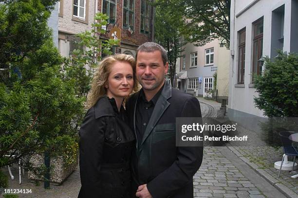 Nicole, Ehemann Winfried Seibert, ZDF-Musikshow: "Traumland Deutschland", "Eine musikalische F l u s s k r e u z f a h r t auf der Weser", Bremen,...