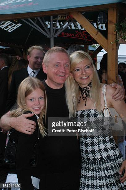 Michaela Merten mit Ehemann Pierre Franckh und Tochter Julia , Verleihung Medienpreis ARD-Magazin "Brisant", "Brilliant Brisant", Berlin,...