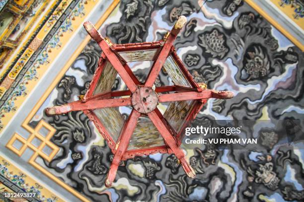 imperial architectural feature at mausoleum of emperor khai dinh - vintage embellishment stock pictures, royalty-free photos & images