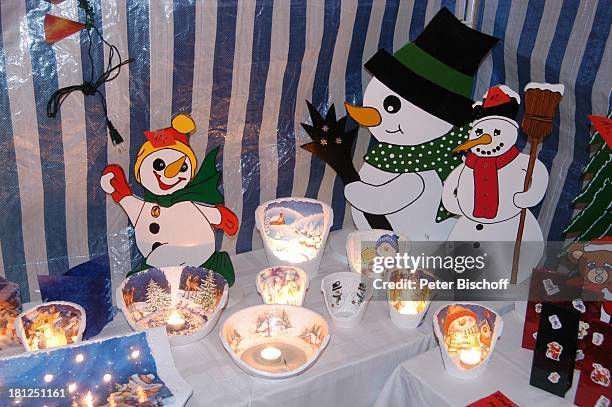 Weihnachtsmarkt in Hambergen bei Bremen, Deutschland, Europa, Reise, , Dekoration, Kerze, Kerzen, Kunst, Schneemann, Bude, Buden, Stand, Stände,...