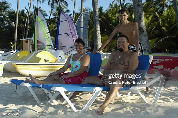 Walter Scholz, Ehefrau Silvia, Sohn Alexander, Hotel "Riu Palace Macao", Playa Arena Gorda, Punta Cana, Dominikanische Republik, Karibik, Luxushotel,...