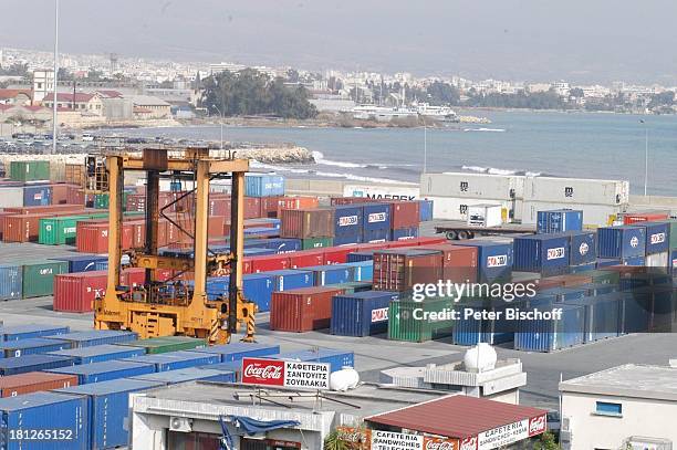 Hafen von Limassol, Zypern, Europa, Mittelmeer, , Prod.-Nr.: 188/2006, Container, Containerhafen, Gabelstapler, Meer, Insel, Reise,