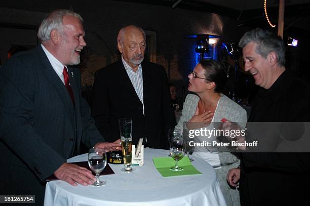 Gunther Emmerlich , Karl Dall , Ilja Richter, Lenbensgefährtin Barbara Ferun, 60. Geburtstag von Gunther Emmerlich, , Weißig , Theater "Hoftheater...