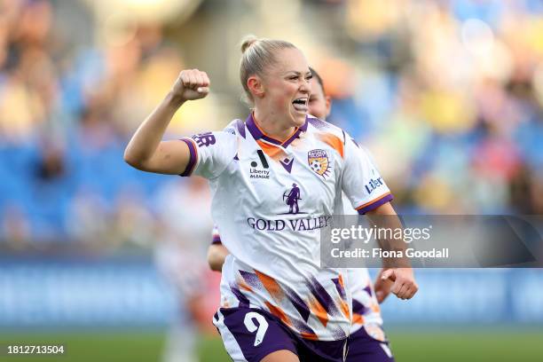 Millie Farrow of Perth celebrates a goal during the A-League Women round six match between Wellington Phoenix and Perth Glory at Go Media Stadium, on...