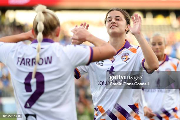 Millie Farrow of Perth celebrates a goal with the team during the A-League Women round six match between Wellington Phoenix and Perth Glory at Go...