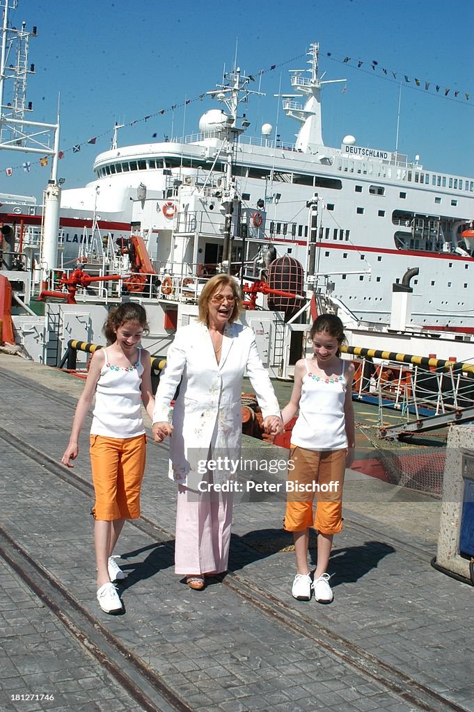 Heide Keller, Katrin Brardt, Zwillings-Schwester Wiebke Brardt, 