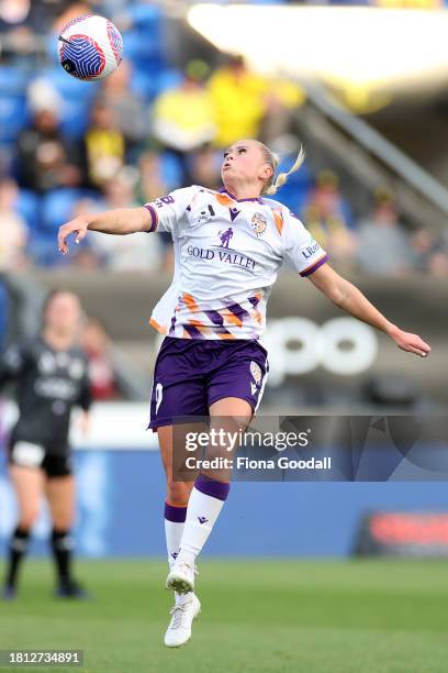 Millie Farrow of Perth in action during the A-League Women round six match between Wellington Phoenix and Perth Glory at Go Media Stadium, on...