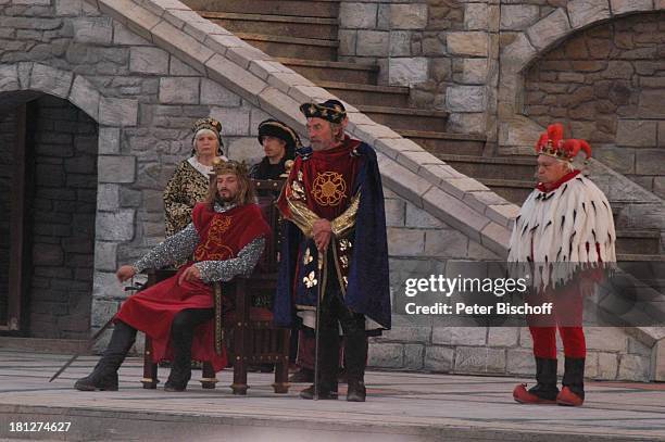 Frank Rebel , Manfred Reddemann , Mircea Krishan , "Störtebeker Festspiele", "Piraten vor Britannien", Naturbühne Ralswiek/Insel Rügen, Nordseeinsel,...