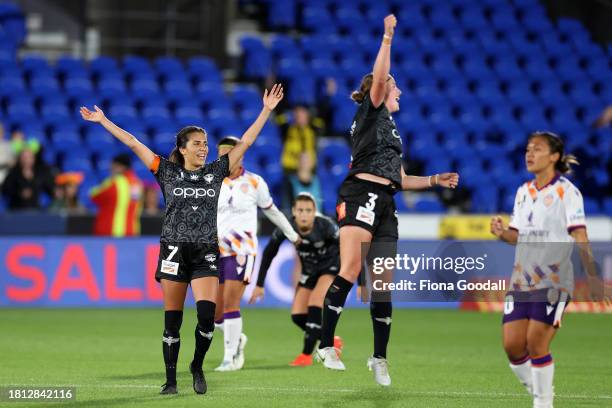Chloe Knott of Wellington celebrates the win during the A-League Women round six match between Wellington Phoenix and Perth Glory at Go Media...