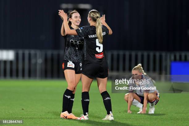 Mackenzie Barry of Wellington celebrates the win during the A-League Women round six match between Wellington Phoenix and Perth Glory at Go Media...