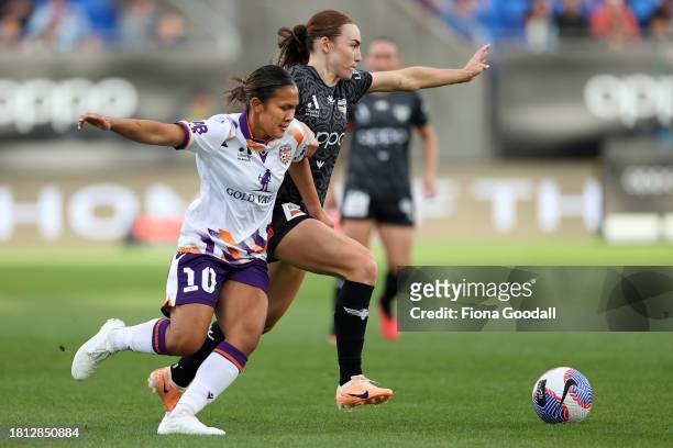 Rasamee Phonsongkham of Perth during the A-League Women round six match between Wellington Phoenix and Perth Glory at Go Media Stadium, on November...